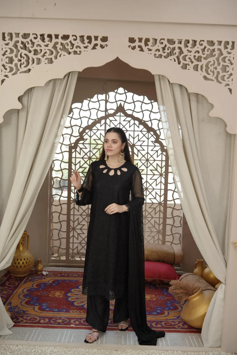 Zulmat | 3 PC | UNSTITCHED | STITCHED